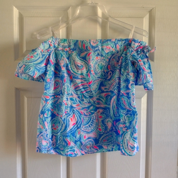 Lilly Pulitzer off the shoulder top - Picture 1 of 4
